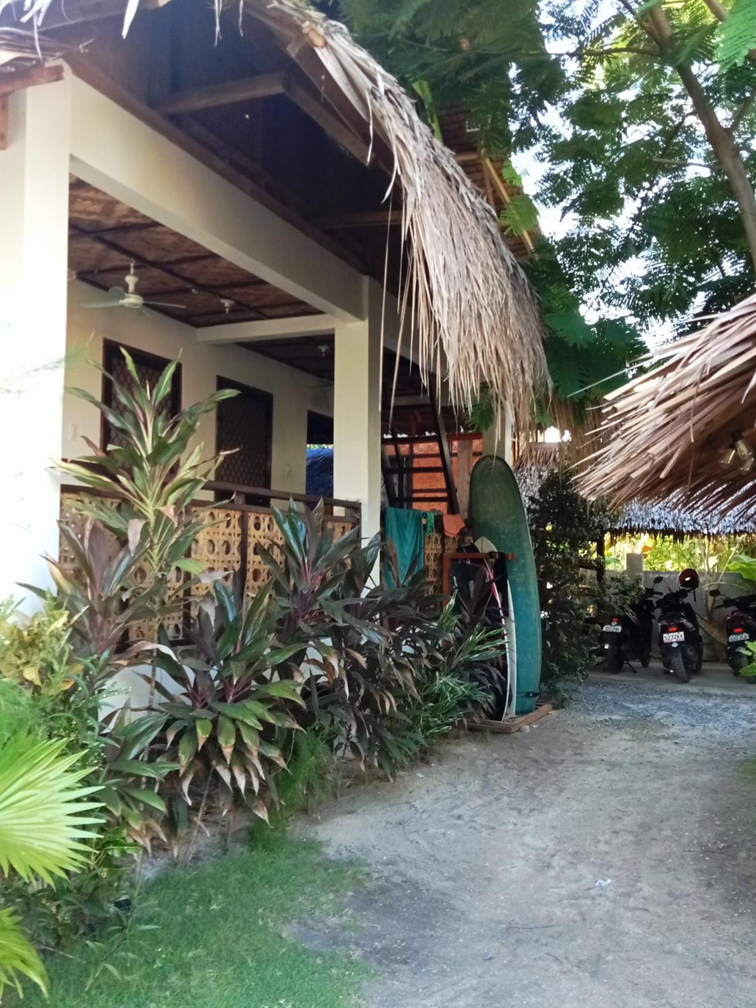 Weeroona Huts Homestay Pacifico San Isidro  外观 照片